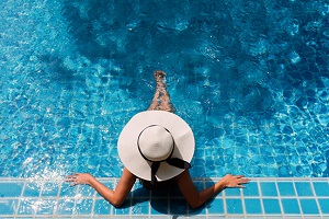 1 Notte – Tuffo alle Terme  piscine,saune, grotta azzurra pensione completa € 130